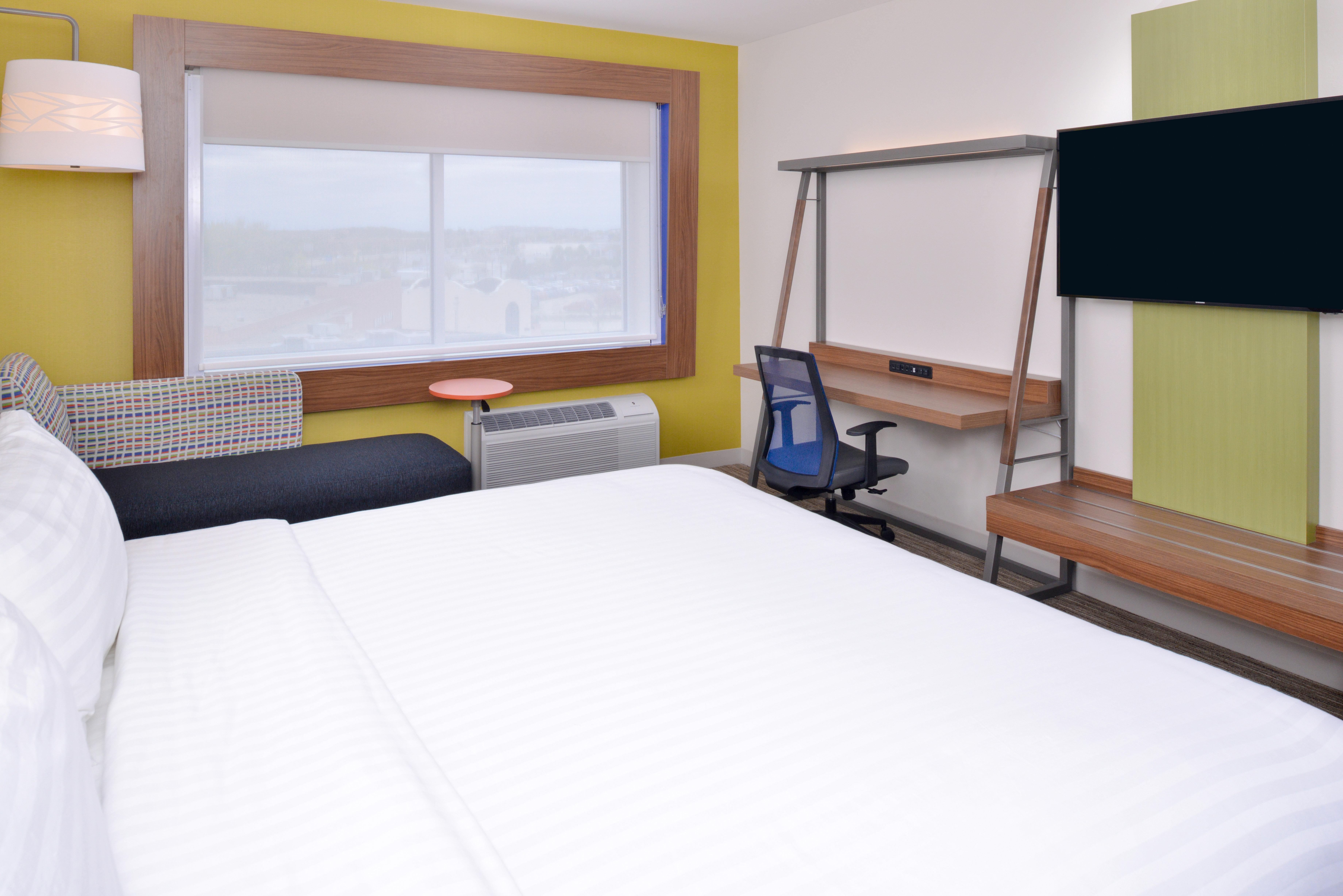 Holiday Inn Express & Suites Madison By Ihg Εξωτερικό φωτογραφία