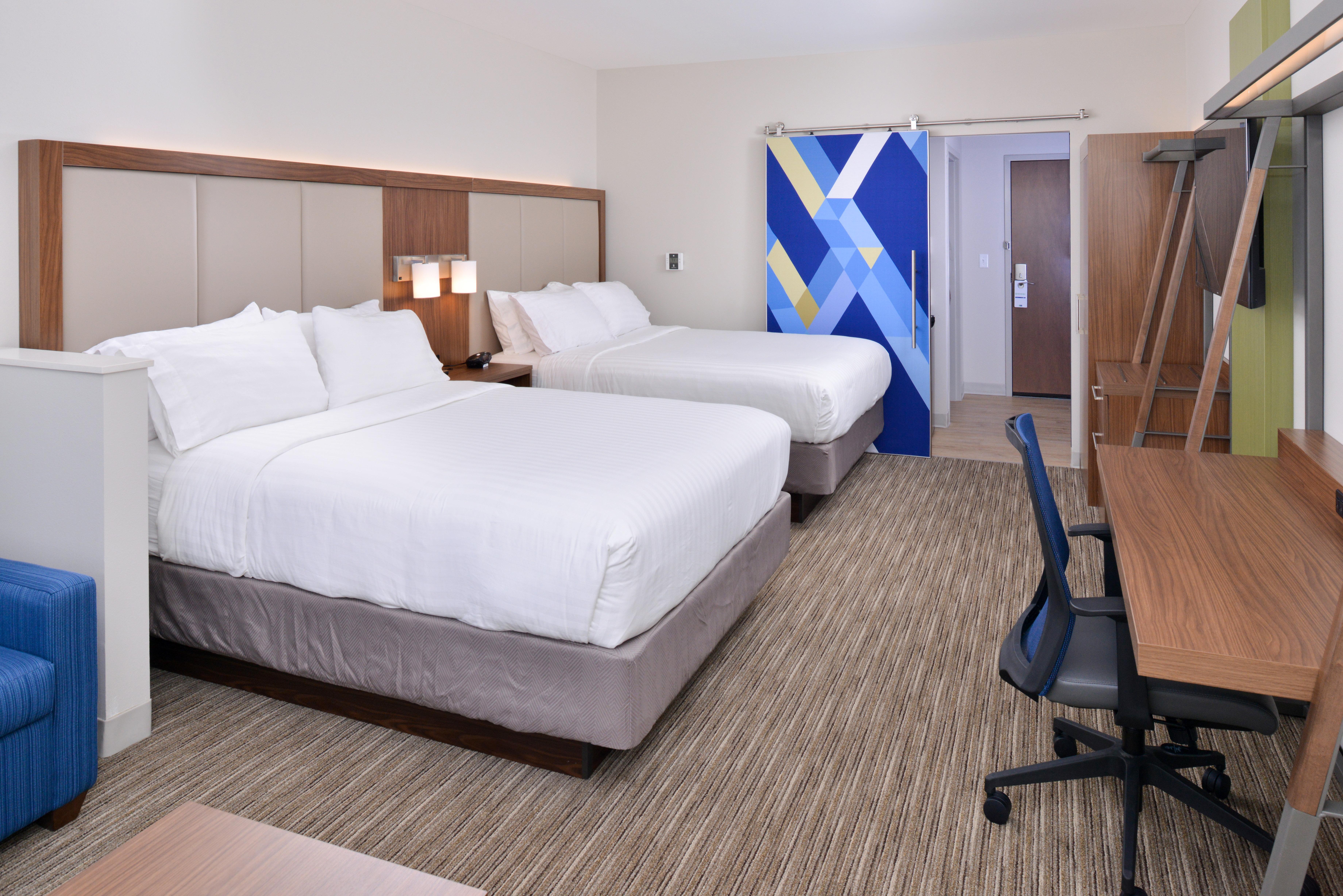 Holiday Inn Express & Suites Madison By Ihg Εξωτερικό φωτογραφία