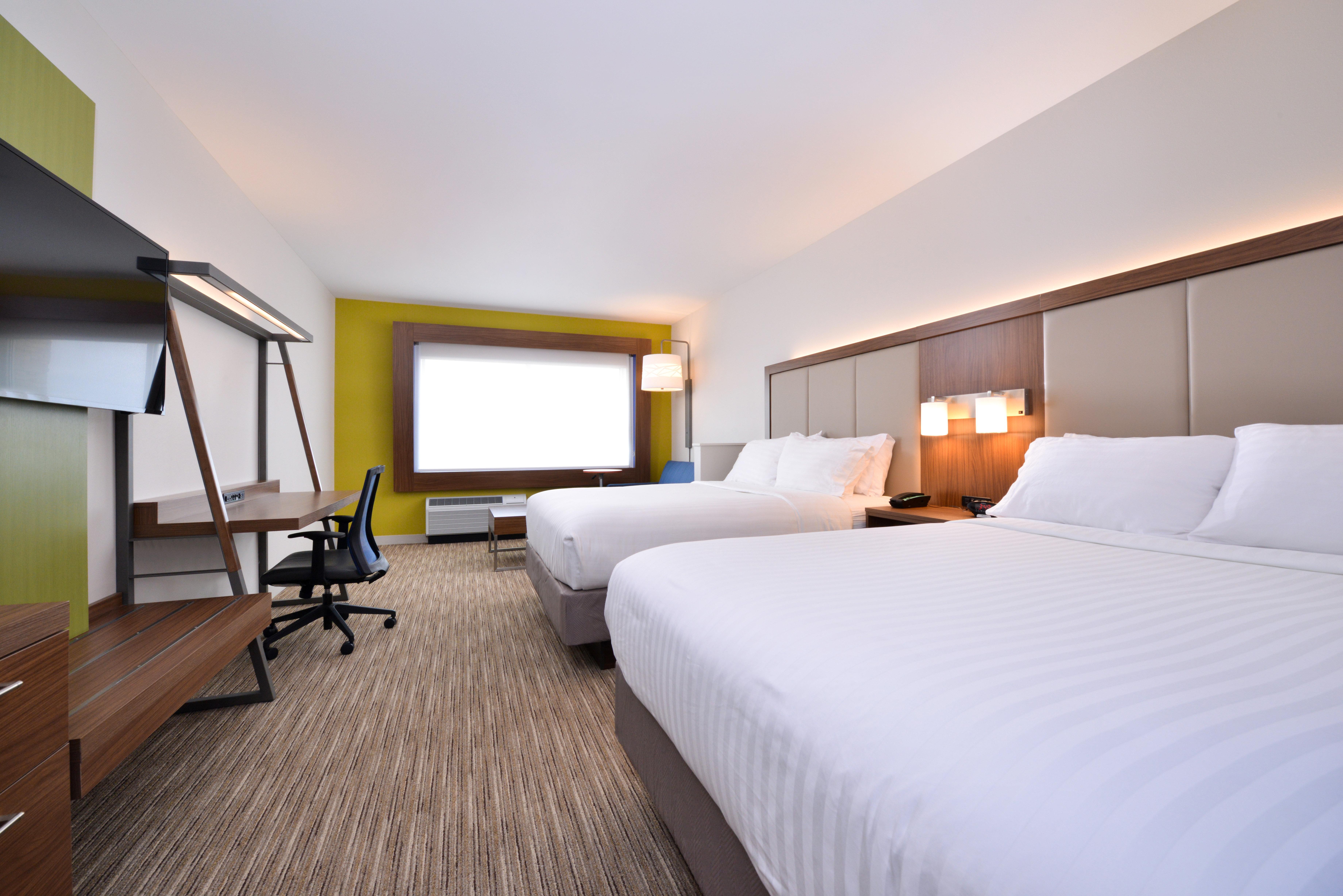 Holiday Inn Express & Suites Madison By Ihg Εξωτερικό φωτογραφία
